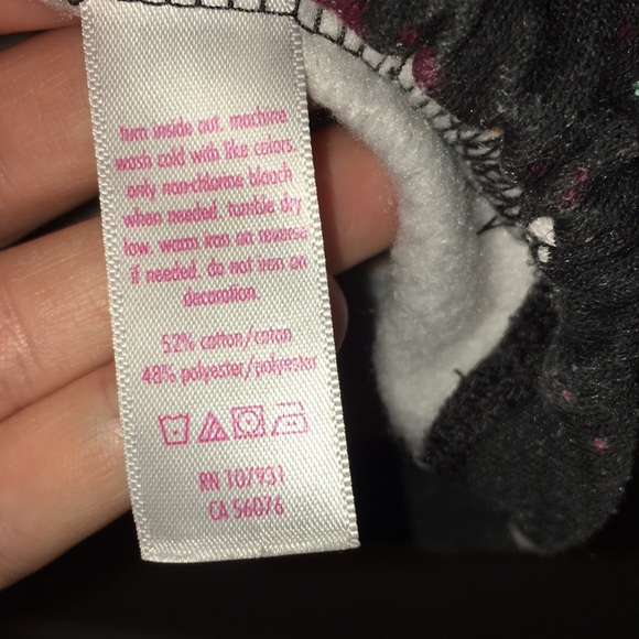 JUSTICE Sweatshirt and T-Shirt - Picture 9 of 11